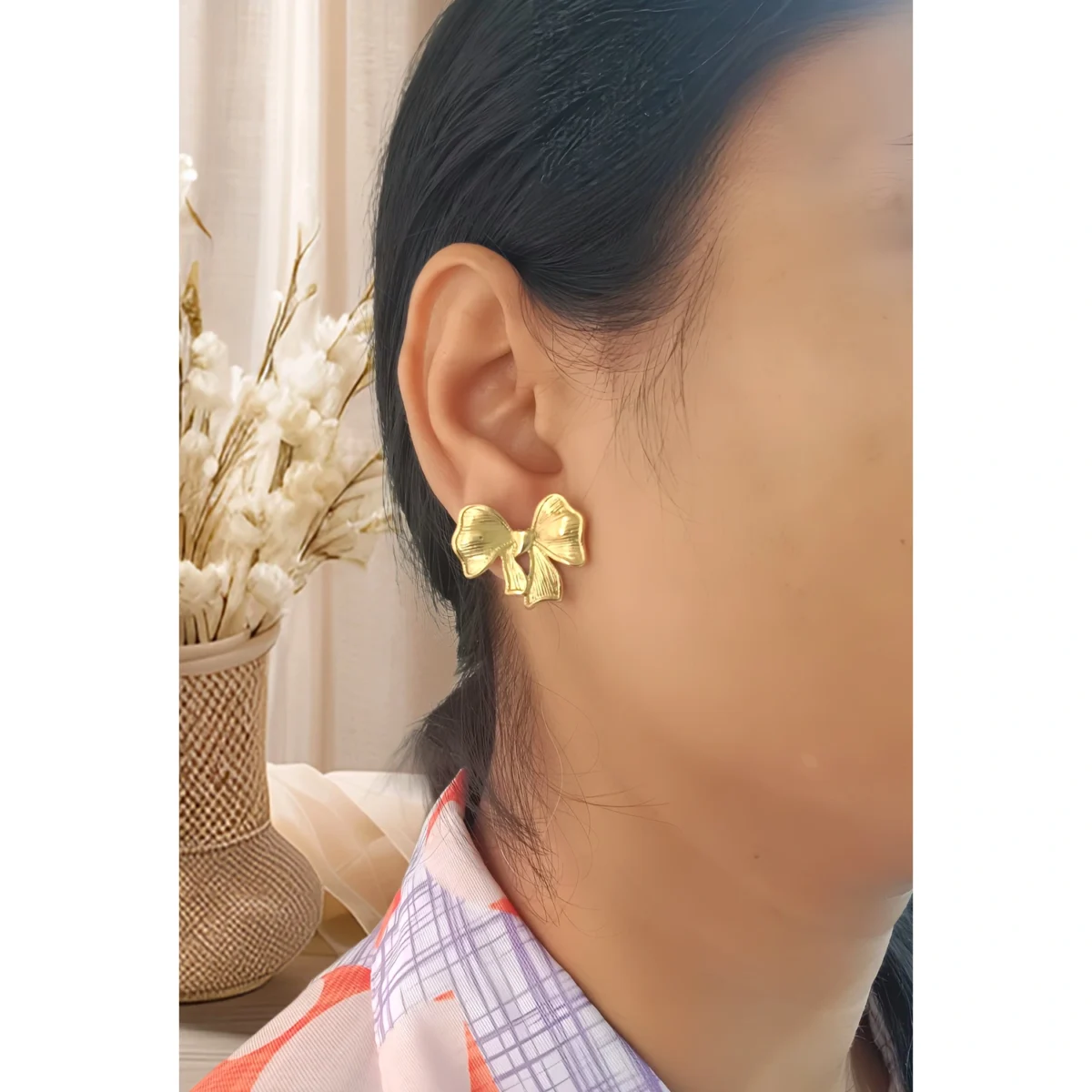 Gold Plated Bow shaped Earring