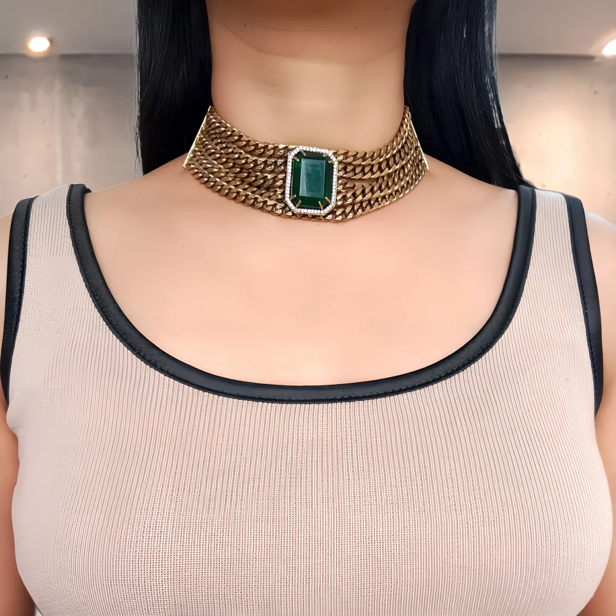 Stunning Diva Emerald Green Moissanite Choker Necklace Set