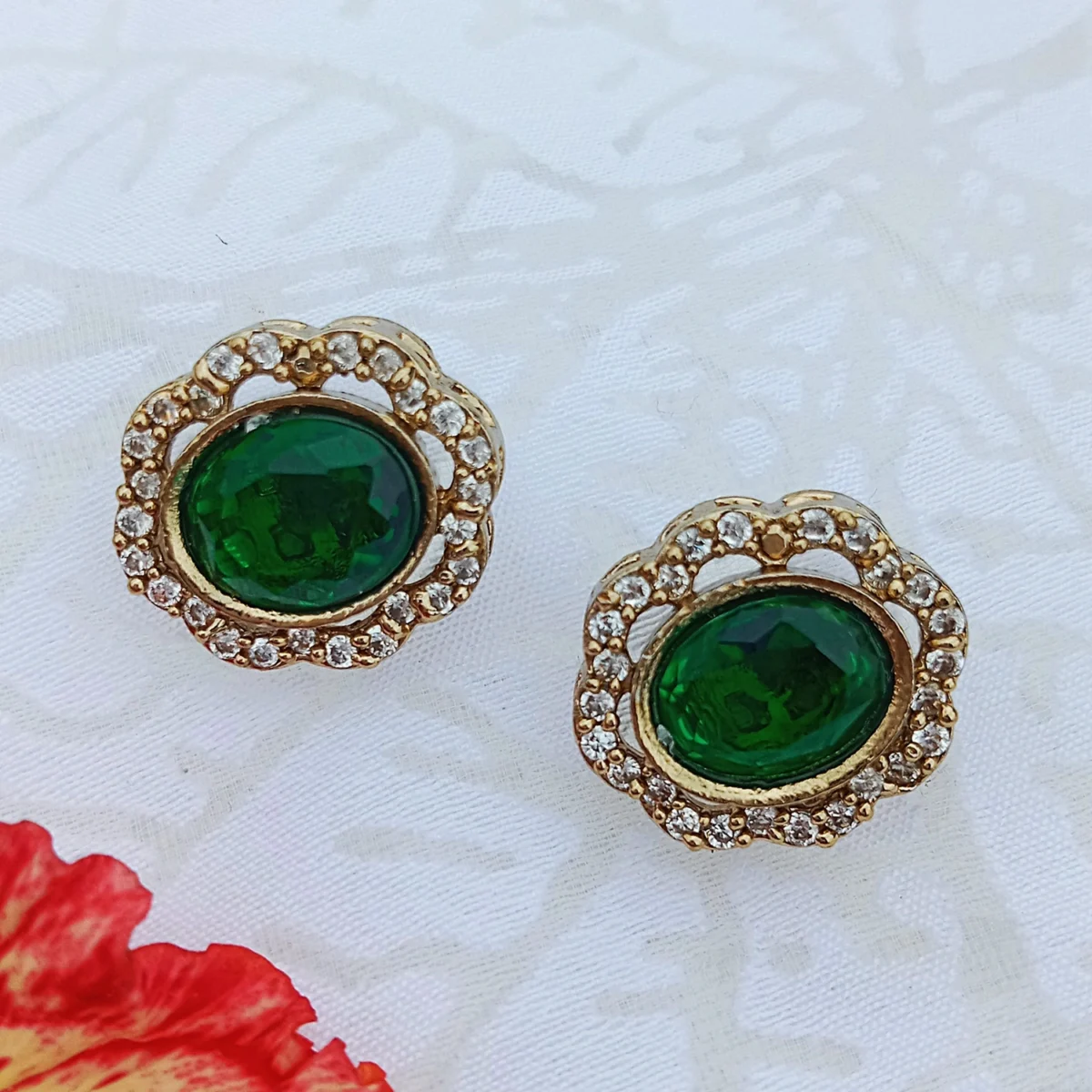 DG Color Stone Studded Earring