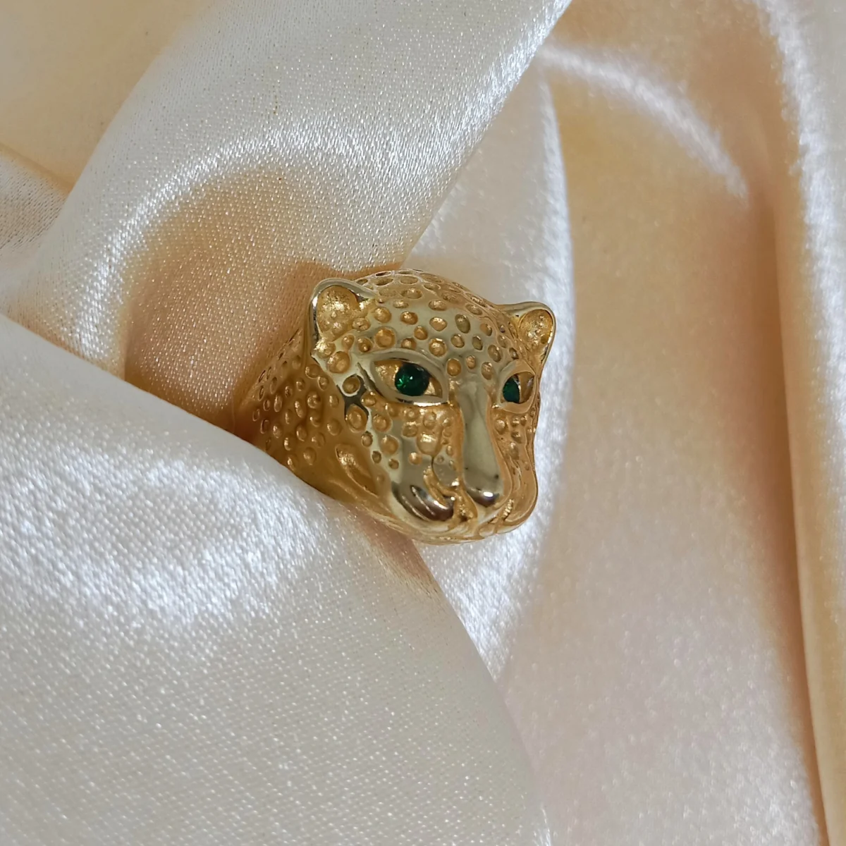 Jaguar Statement Ring