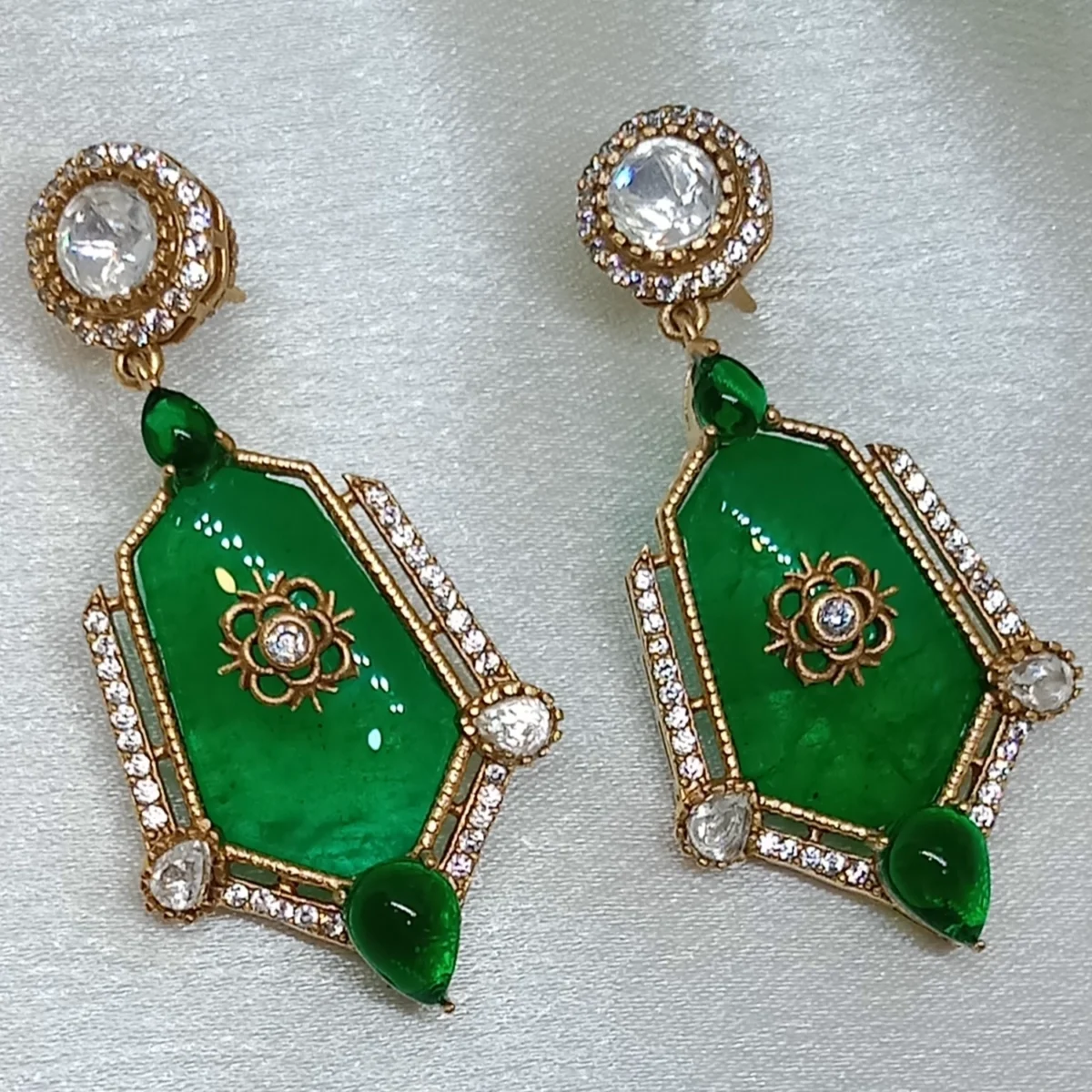 Luxe Kundan Ruby Earring